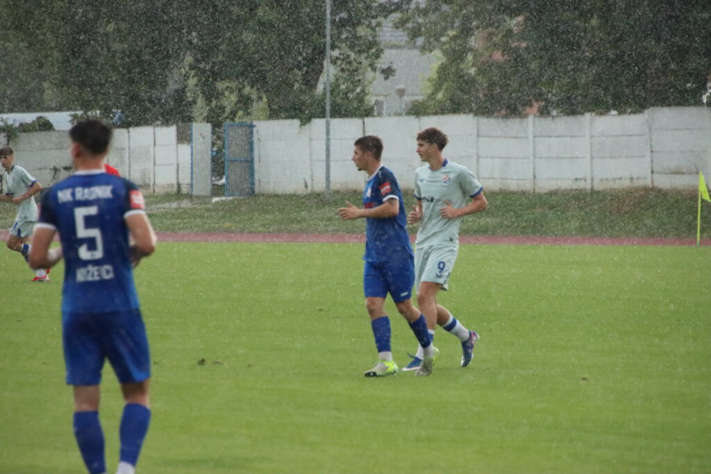 Radnik Dinamo Juniori 3197 (3)