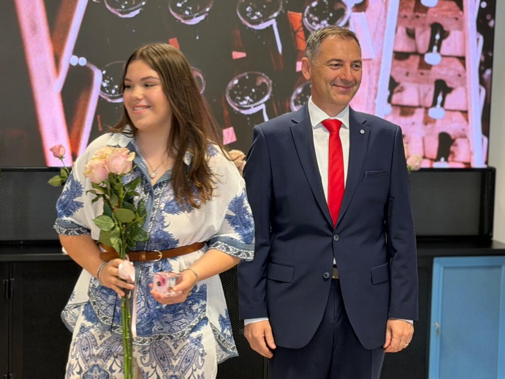 Ruža Zg žup (14)