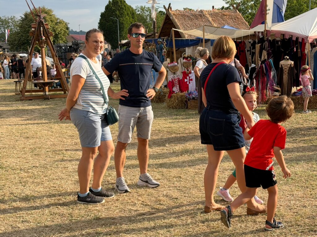 PHOTO 2026 08 21 18 42 28