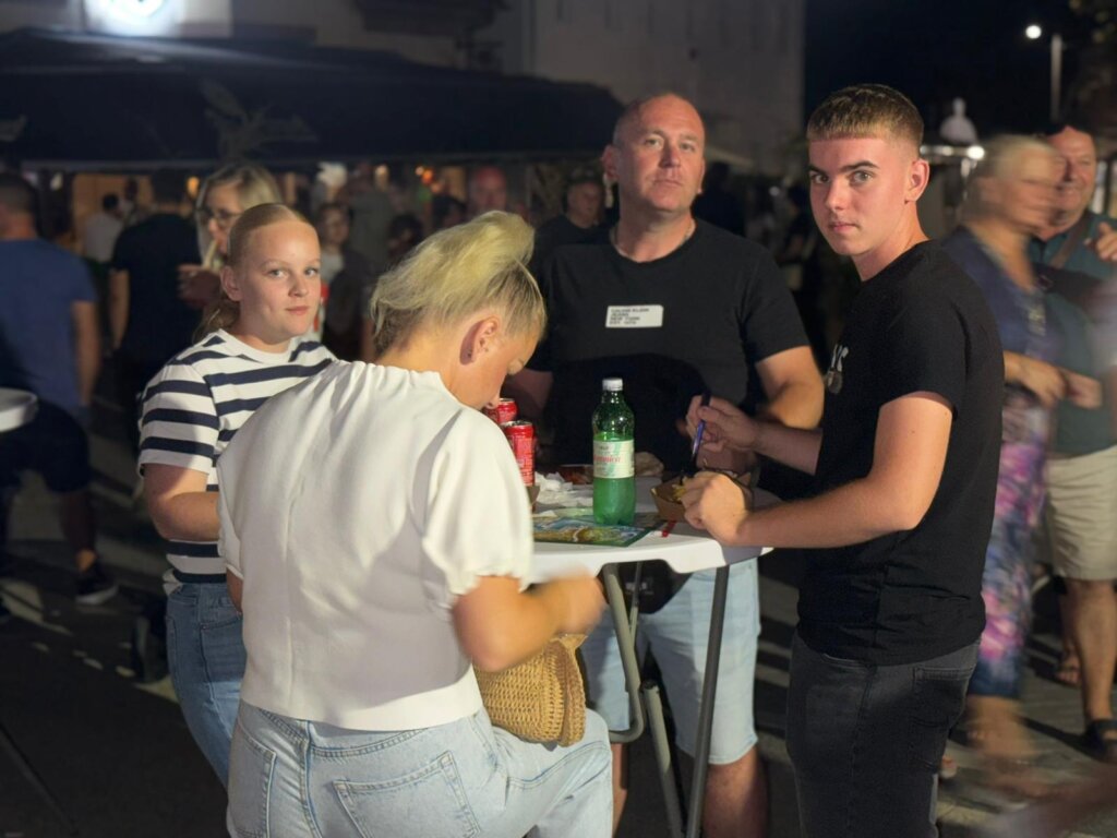 PHOTO 2026 08 29 20 51 31