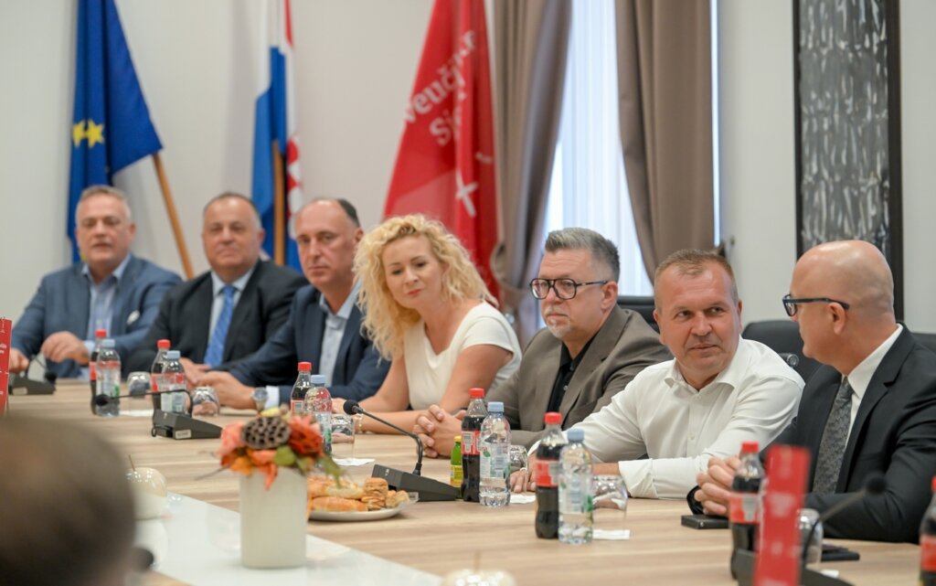 Posjet zupana Vukovarsko srijemse zupanije (57)