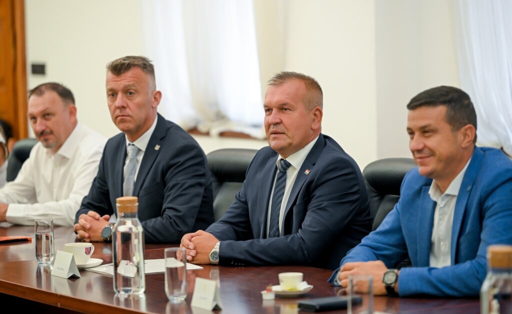 Posjet zupana Vukovarsko srijemse zupanije (8)