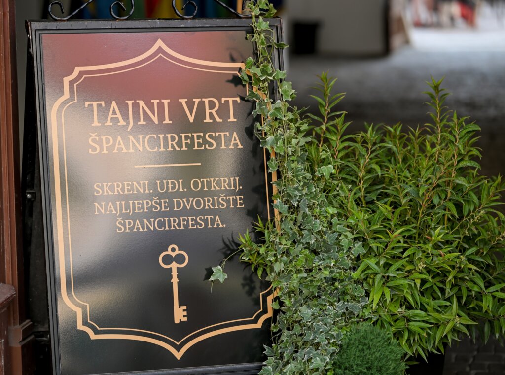 Presica Tajni vrt (23)