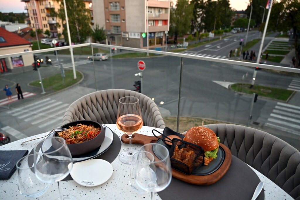 Gradska kavana i restoran Tanier, Križevci KTC (38)