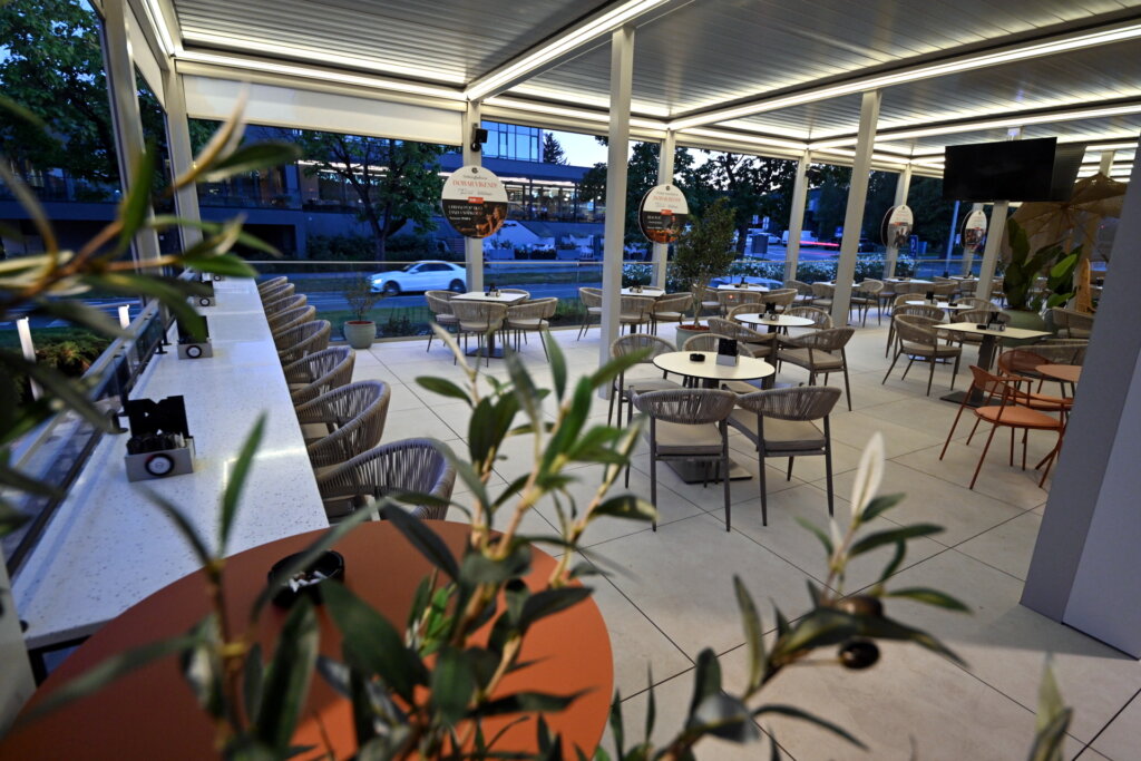 Gradska kavana i restoran Tanier, Križevci KTC (46)