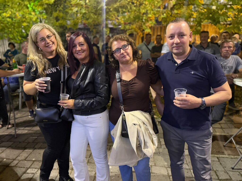 PHOTO 2026 09 19 22 18 05
