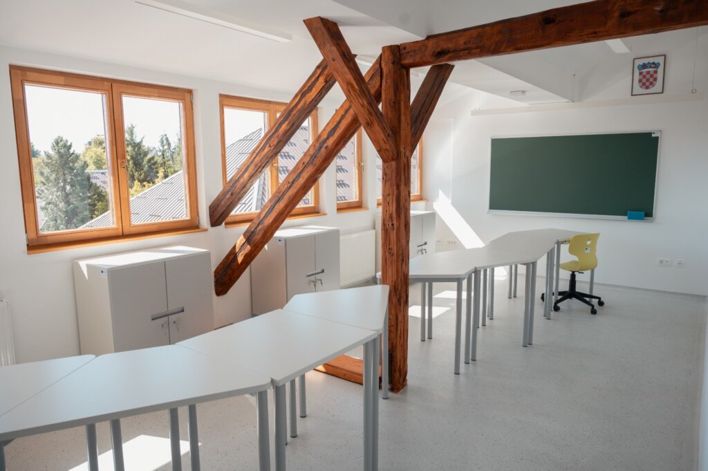 Otvorenje graditeljska prirodoslovna rudarska skola vz rujan 2026 (6)